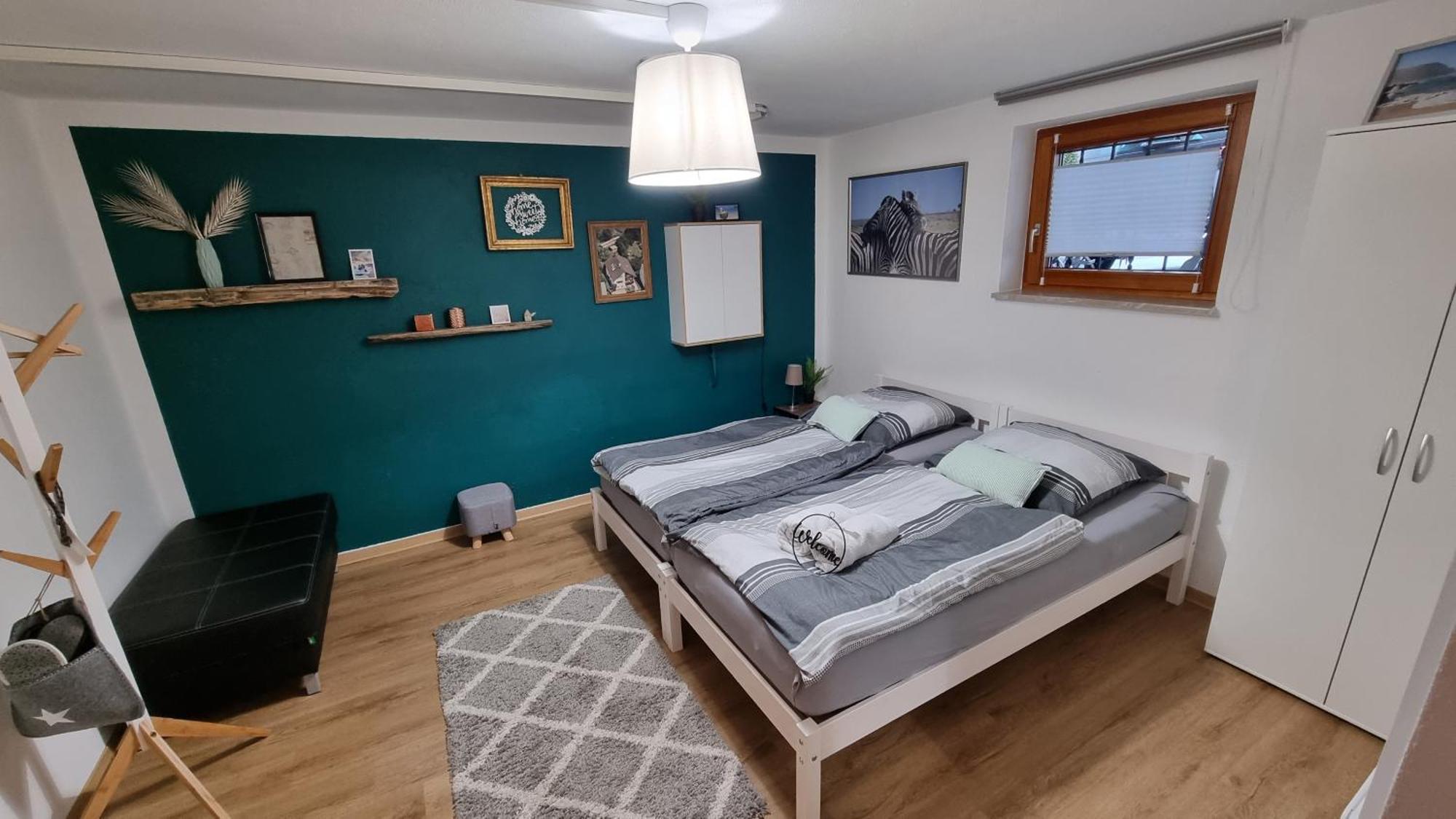 Ruhige, Modern Eingerichtete 2 Zimmer Wohnung Im Untergeschoss Eines Zweifamilienhauses Hildrizhausen Kültér fotó